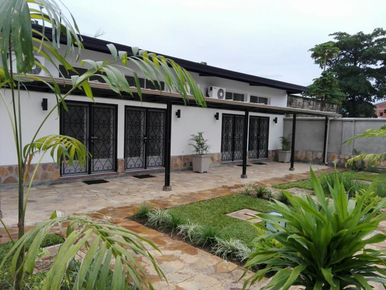 Urban Lodge Bujumbura Buitenkant foto