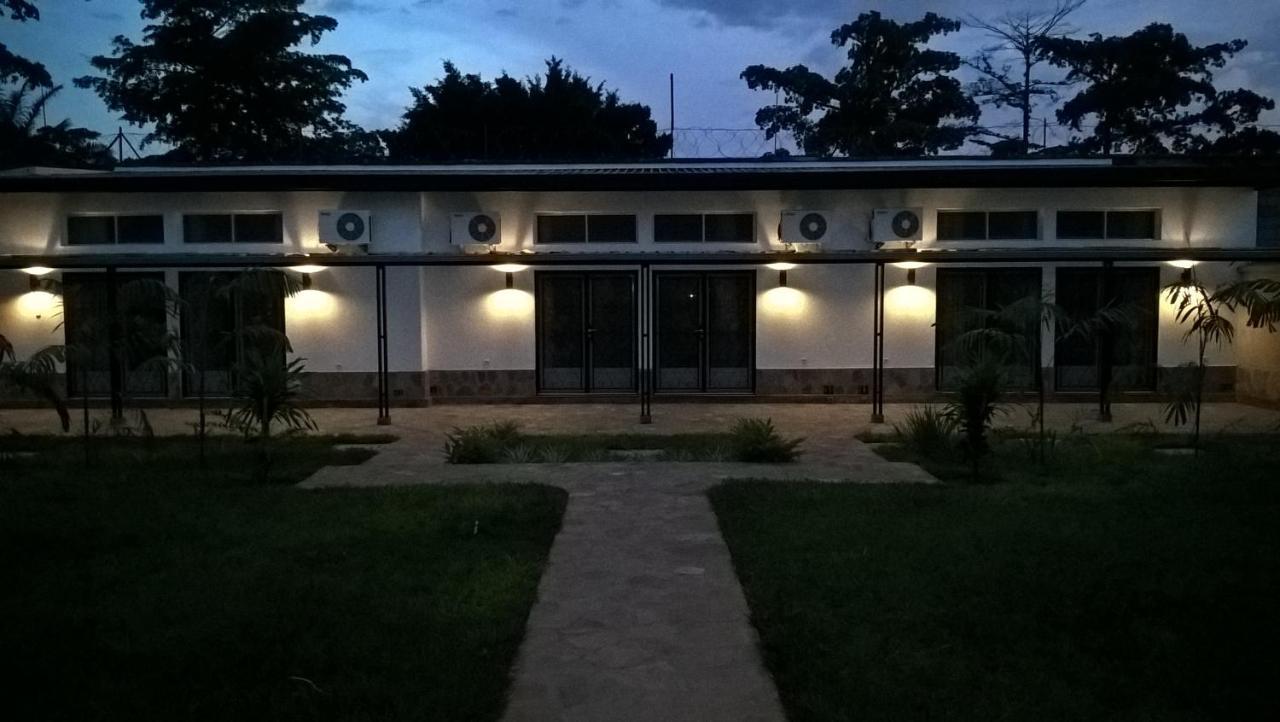 Urban Lodge Bujumbura Buitenkant foto