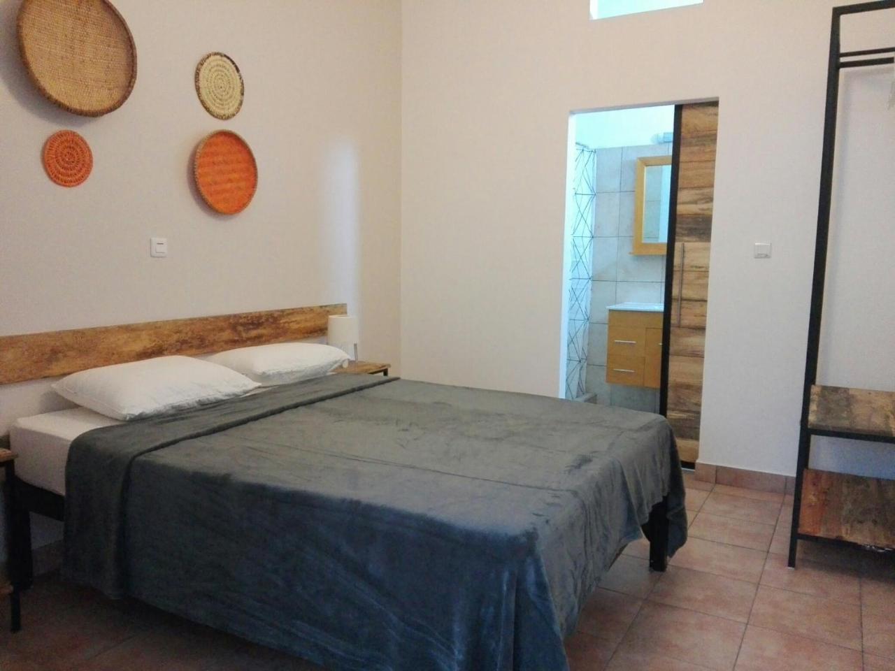 Urban Lodge Bujumbura Buitenkant foto